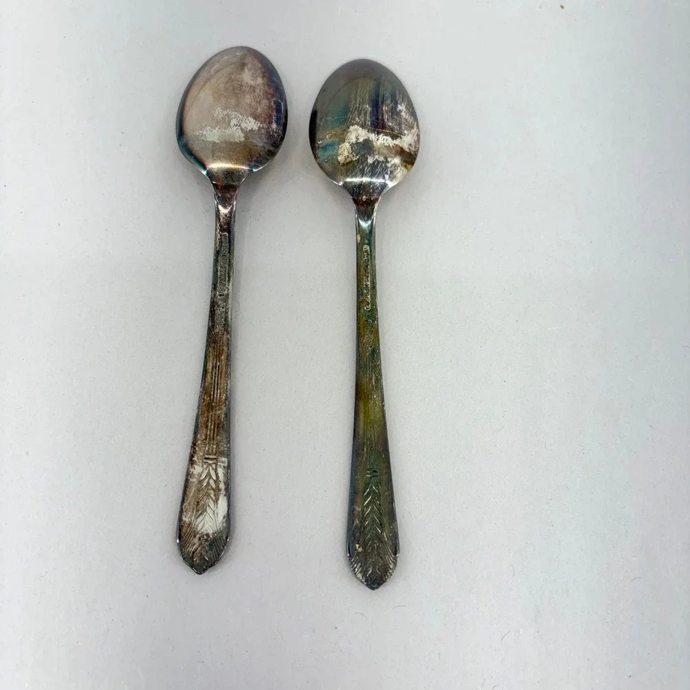 Wm Rogers Silverplate Allure Wheat Teaspoons Set of 2 Vintage Flatware Replace